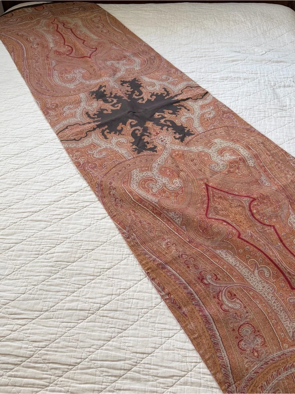 Pottery Barn Paisley Table Runner 22x90 Cotton Linen Red Black